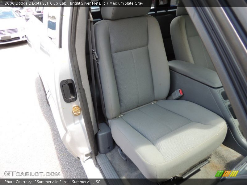 Front Seat of 2006 Dakota SLT Club Cab