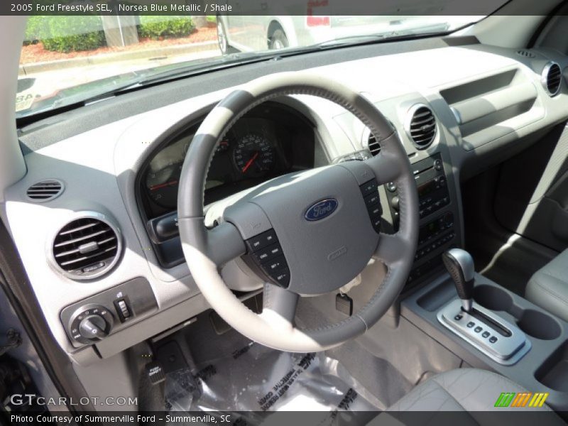 Norsea Blue Metallic / Shale 2005 Ford Freestyle SEL