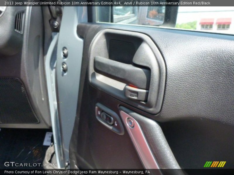 Anvil / Rubicon 10th Anniversary Edition Red/Black 2013 Jeep Wrangler Unlimited Rubicon 10th Anniversary Edition 4x4