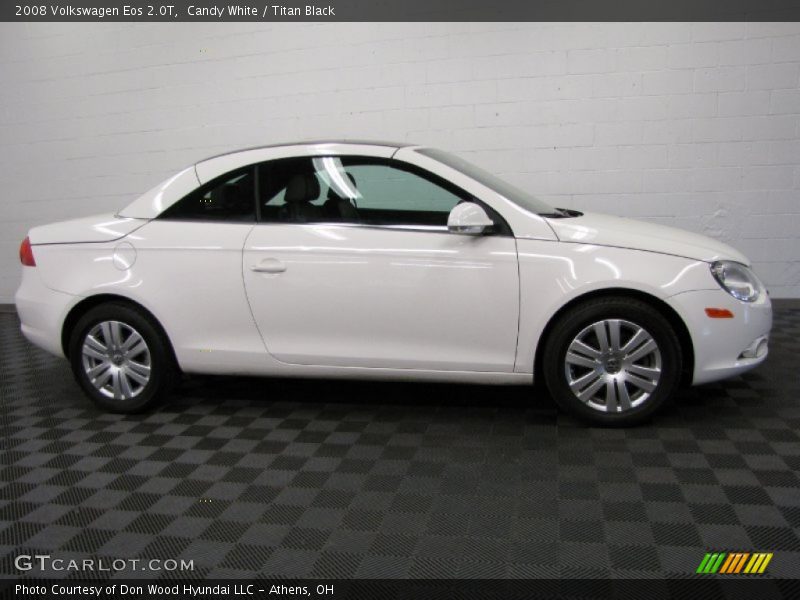 Candy White / Titan Black 2008 Volkswagen Eos 2.0T