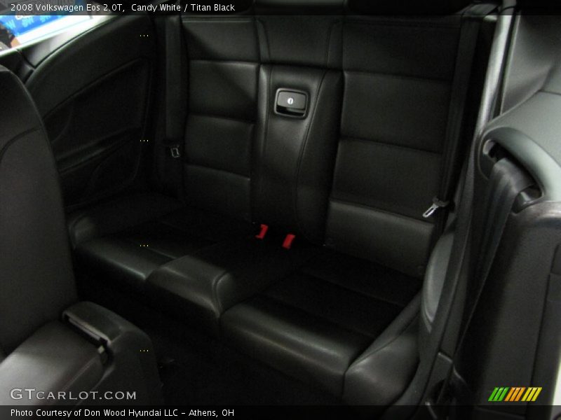 Candy White / Titan Black 2008 Volkswagen Eos 2.0T