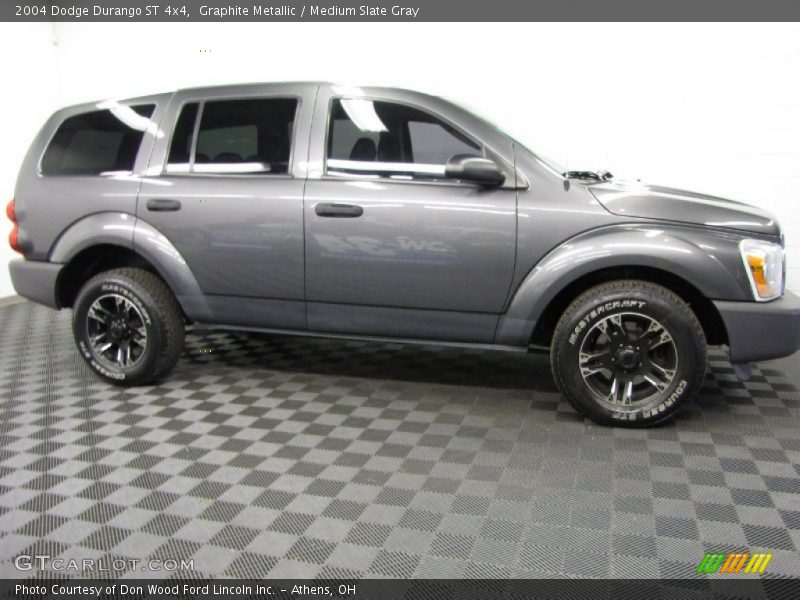 Graphite Metallic / Medium Slate Gray 2004 Dodge Durango ST 4x4