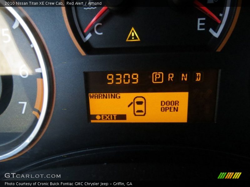 Red Alert / Almond 2010 Nissan Titan XE Crew Cab