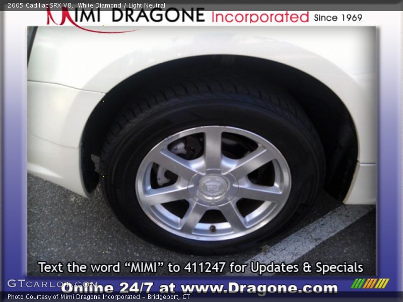 White Diamond / Light Neutral 2005 Cadillac SRX V8