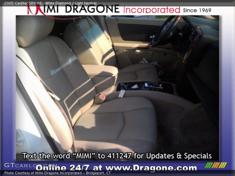 White Diamond / Light Neutral 2005 Cadillac SRX V8