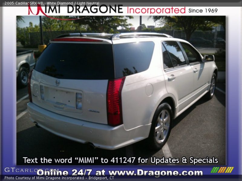 White Diamond / Light Neutral 2005 Cadillac SRX V8