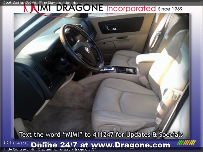 White Diamond / Light Neutral 2005 Cadillac SRX V8