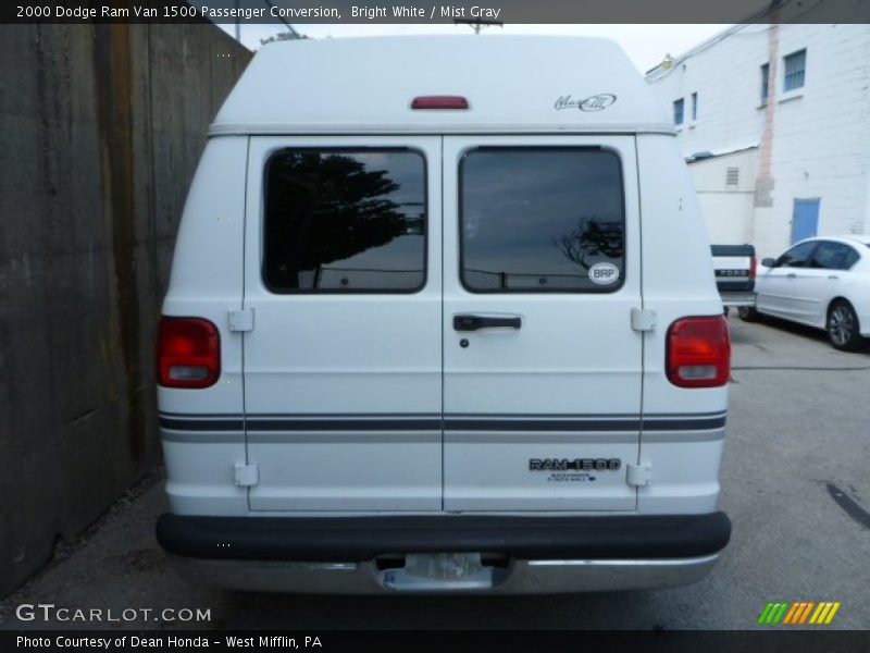 Bright White / Mist Gray 2000 Dodge Ram Van 1500 Passenger Conversion