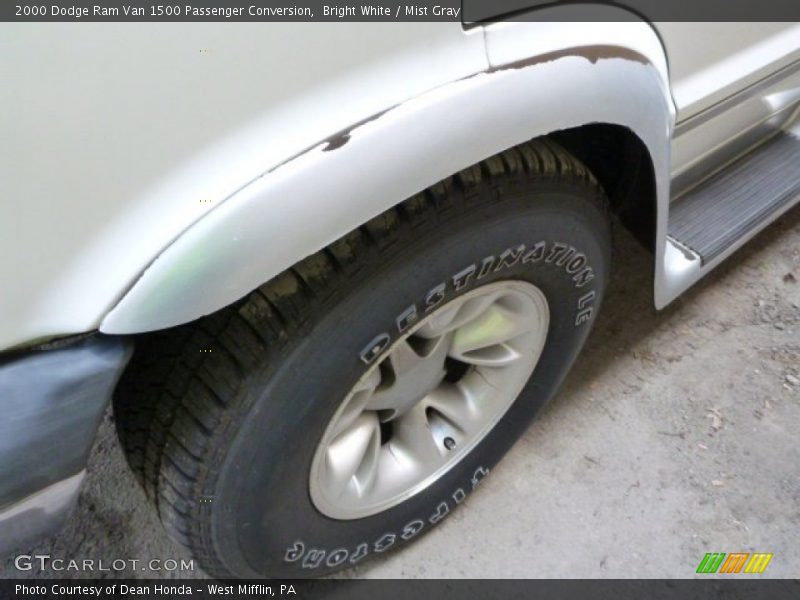 Bright White / Mist Gray 2000 Dodge Ram Van 1500 Passenger Conversion
