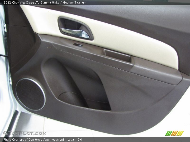 Summit White / Medium Titanium 2012 Chevrolet Cruze LT