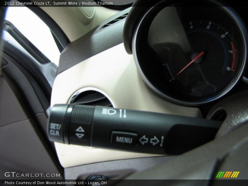 Summit White / Medium Titanium 2012 Chevrolet Cruze LT