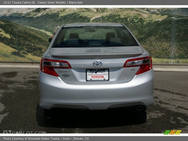 Classic Silver Metallic / Black/Ash 2013 Toyota Camry SE