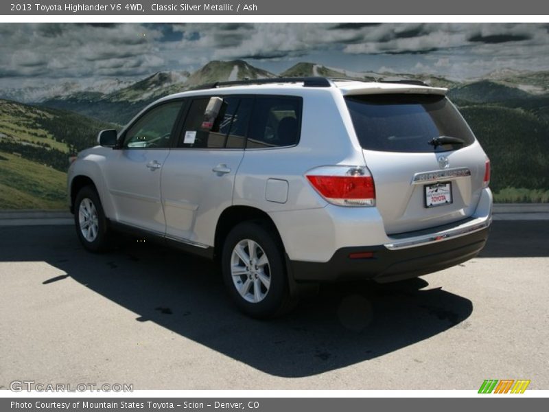 Classic Silver Metallic / Ash 2013 Toyota Highlander V6 4WD