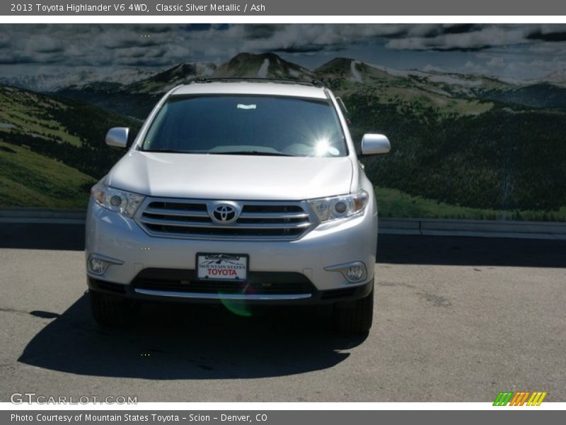 Classic Silver Metallic / Ash 2013 Toyota Highlander V6 4WD