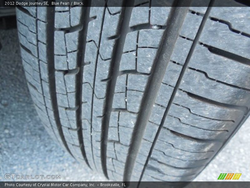 Blue Pearl / Black 2012 Dodge Journey SE