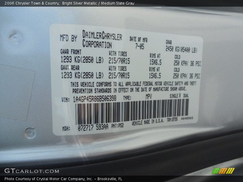 Bright Silver Metallic / Medium Slate Gray 2006 Chrysler Town & Country