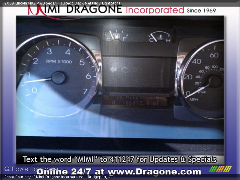 Tuxedo Black Metallic / Light Stone 2009 Lincoln MKZ AWD Sedan