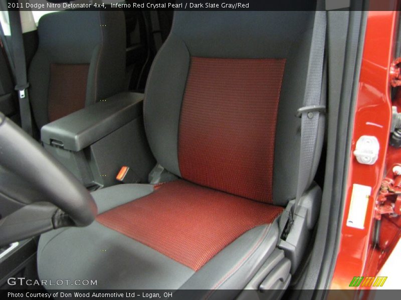 Front Seat of 2011 Nitro Detonator 4x4