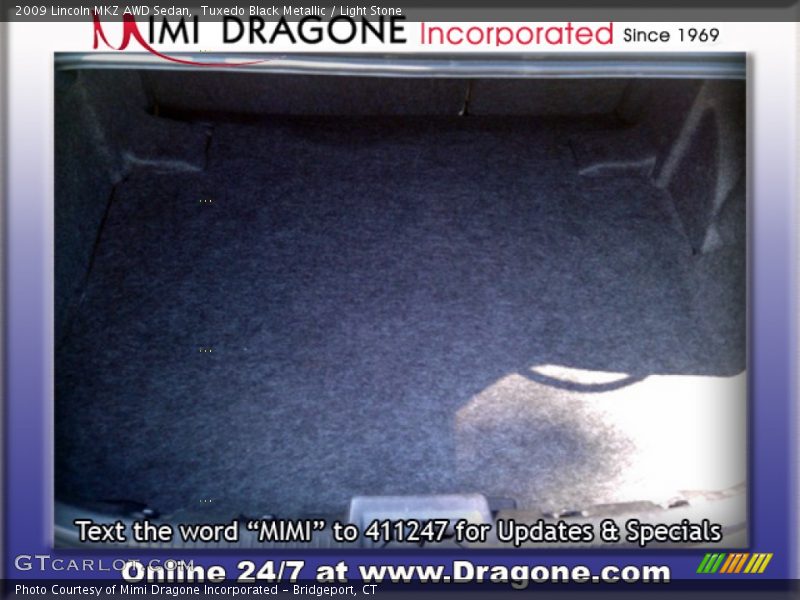 Tuxedo Black Metallic / Light Stone 2009 Lincoln MKZ AWD Sedan