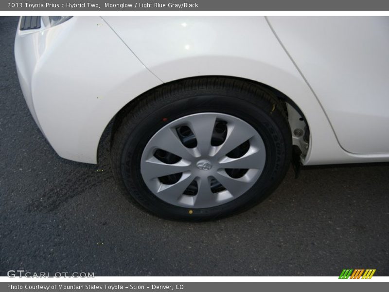 Moonglow / Light Blue Gray/Black 2013 Toyota Prius c Hybrid Two