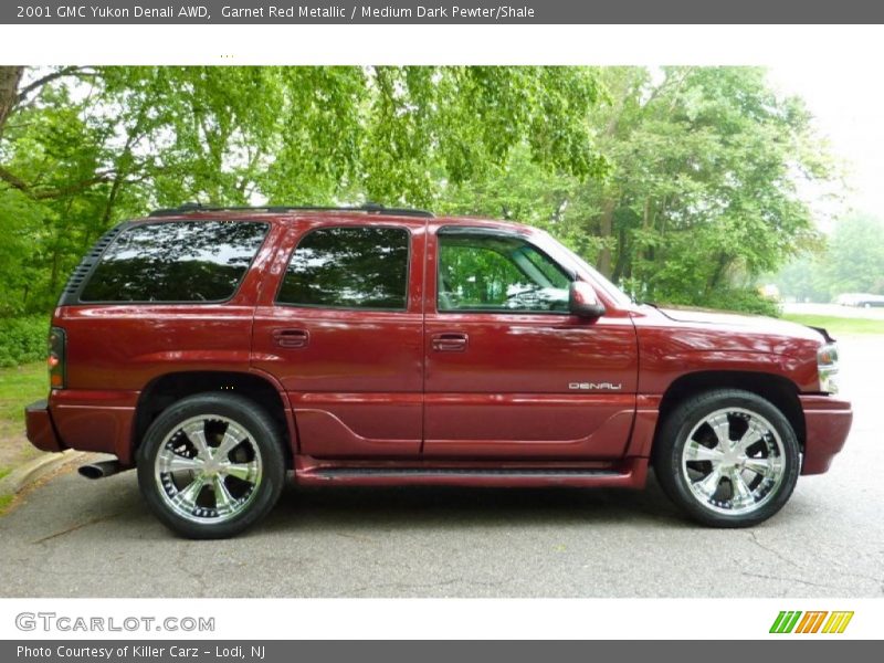  2001 Yukon Denali AWD Garnet Red Metallic