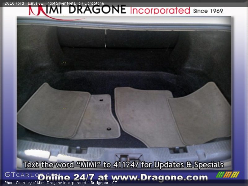 Ingot Silver Metallic / Light Stone 2010 Ford Taurus SE