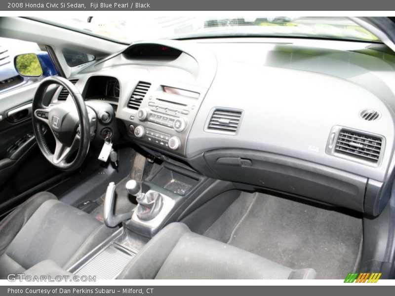 Dashboard of 2008 Civic Si Sedan