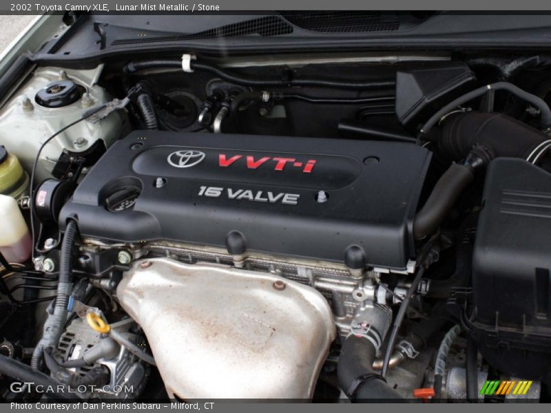 Lunar Mist Metallic / Stone 2002 Toyota Camry XLE
