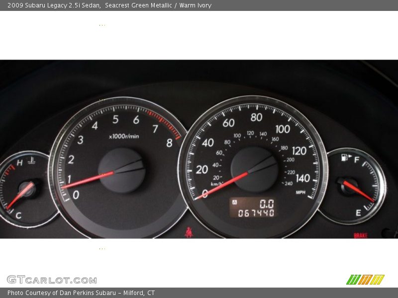 Seacrest Green Metallic / Warm Ivory 2009 Subaru Legacy 2.5i Sedan