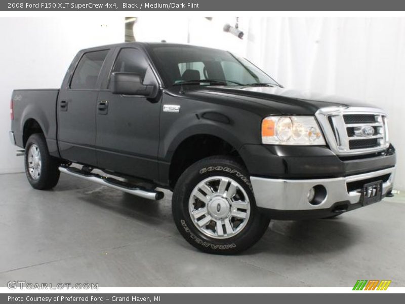 Front 3/4 View of 2008 F150 XLT SuperCrew 4x4