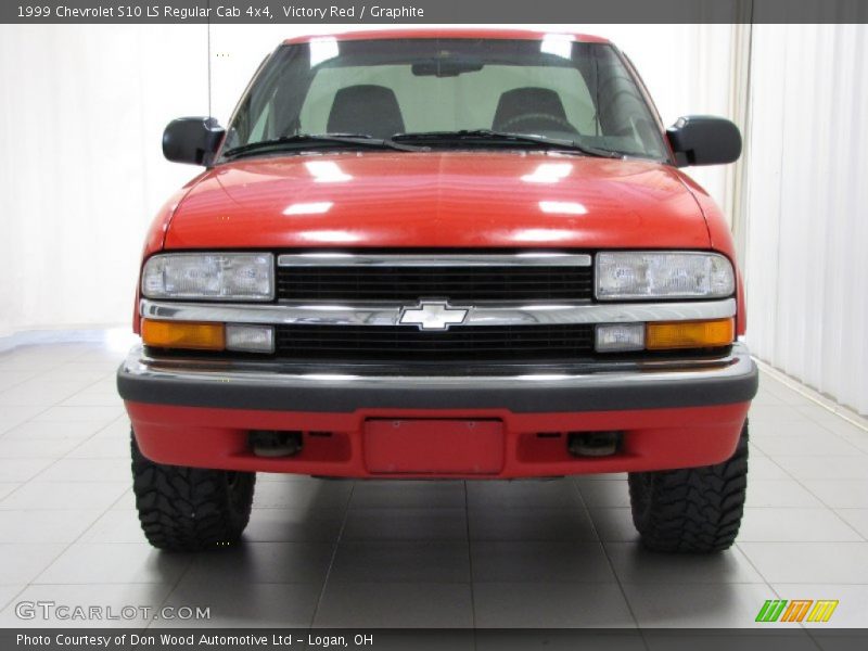 Victory Red / Graphite 1999 Chevrolet S10 LS Regular Cab 4x4