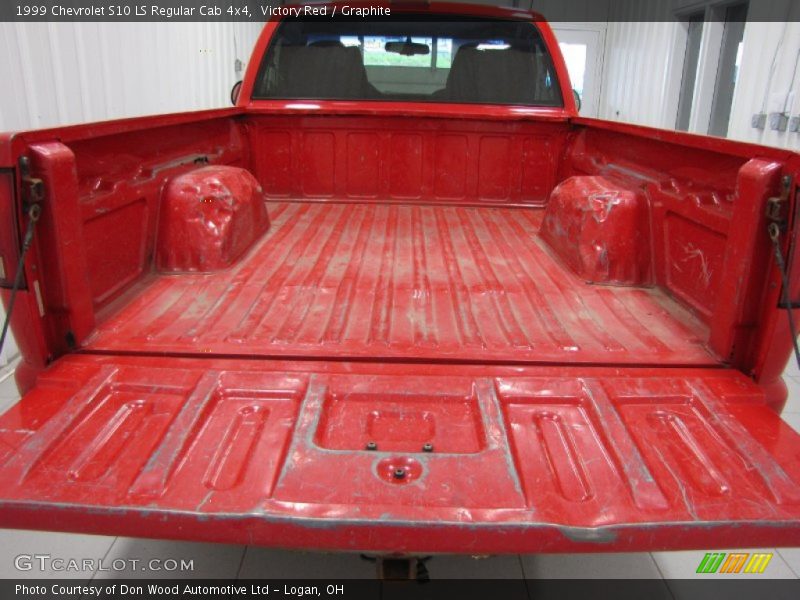  1999 S10 LS Regular Cab 4x4 Trunk
