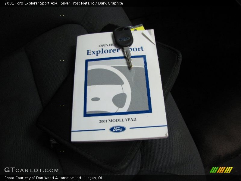 Silver Frost Metallic / Dark Graphite 2001 Ford Explorer Sport 4x4