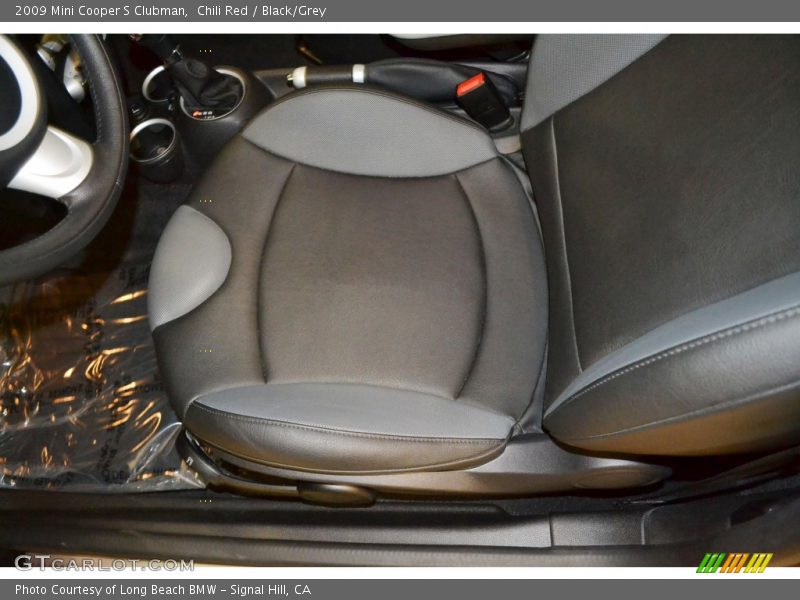 Chili Red / Black/Grey 2009 Mini Cooper S Clubman