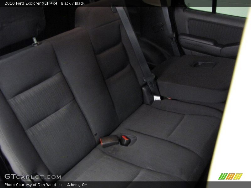 Black / Black 2010 Ford Explorer XLT 4x4