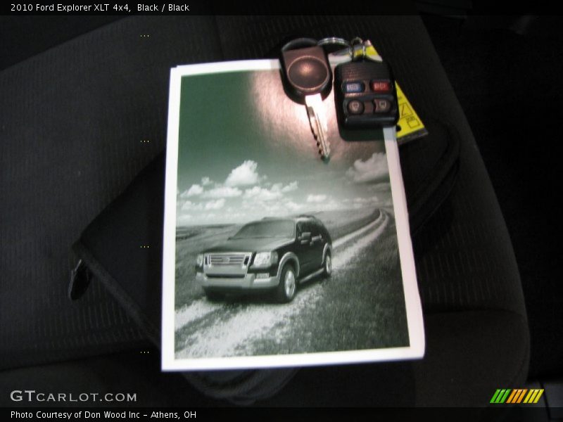 Black / Black 2010 Ford Explorer XLT 4x4