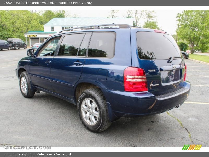 Indigo Ink Pearl / Gray 2002 Toyota Highlander V6 4WD