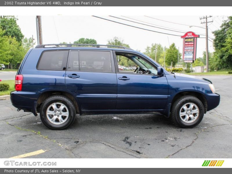 Indigo Ink Pearl / Gray 2002 Toyota Highlander V6 4WD