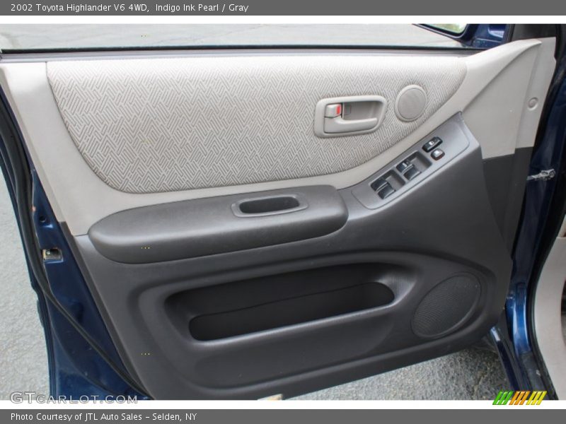 Indigo Ink Pearl / Gray 2002 Toyota Highlander V6 4WD