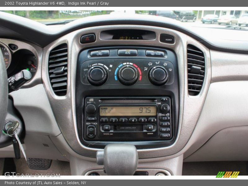 Indigo Ink Pearl / Gray 2002 Toyota Highlander V6 4WD