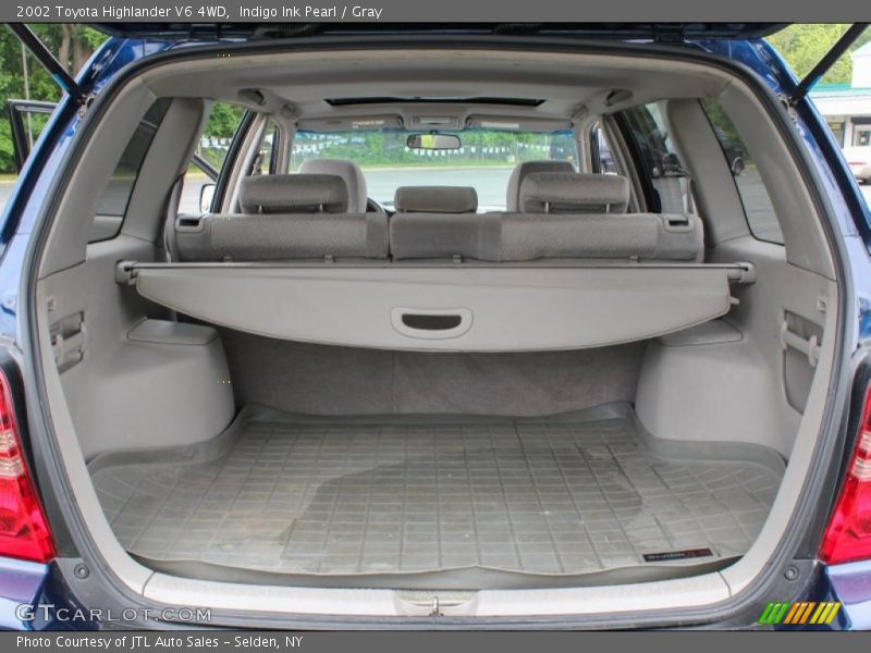 Indigo Ink Pearl / Gray 2002 Toyota Highlander V6 4WD