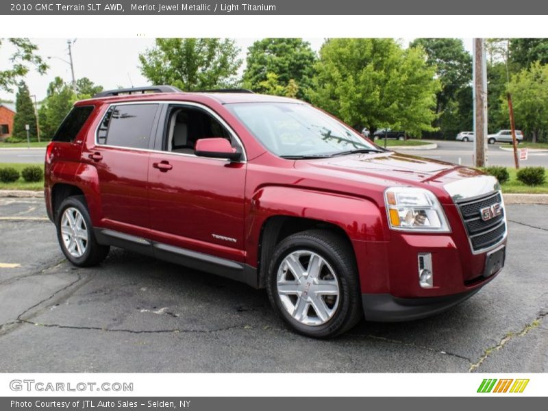 Front 3/4 View of 2010 Terrain SLT AWD