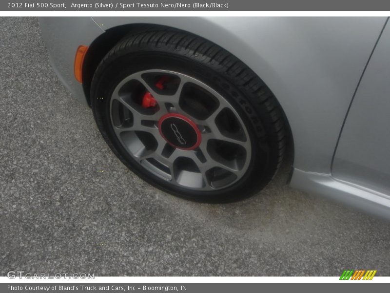 Argento (Silver) / Sport Tessuto Nero/Nero (Black/Black) 2012 Fiat 500 Sport