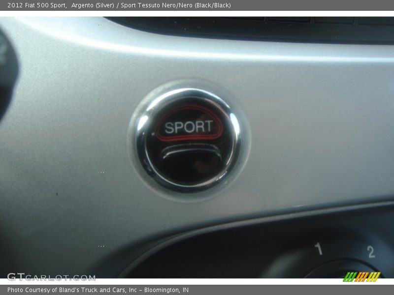 Argento (Silver) / Sport Tessuto Nero/Nero (Black/Black) 2012 Fiat 500 Sport