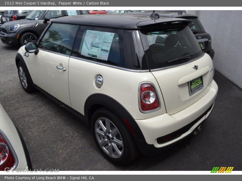 Pepper White / Carbon Black 2013 Mini Cooper S Hardtop