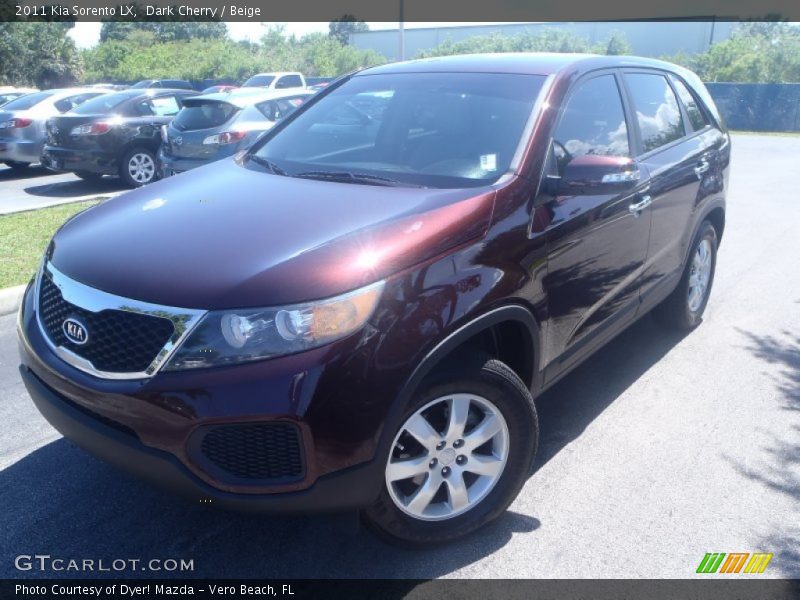 Dark Cherry / Beige 2011 Kia Sorento LX