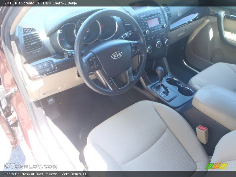 Dark Cherry / Beige 2011 Kia Sorento LX