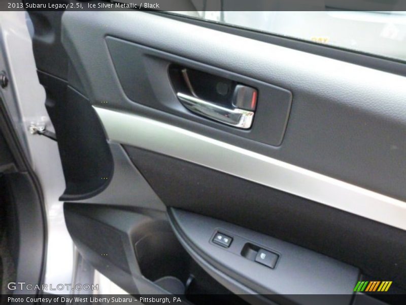 Ice Silver Metallic / Black 2013 Subaru Legacy 2.5i
