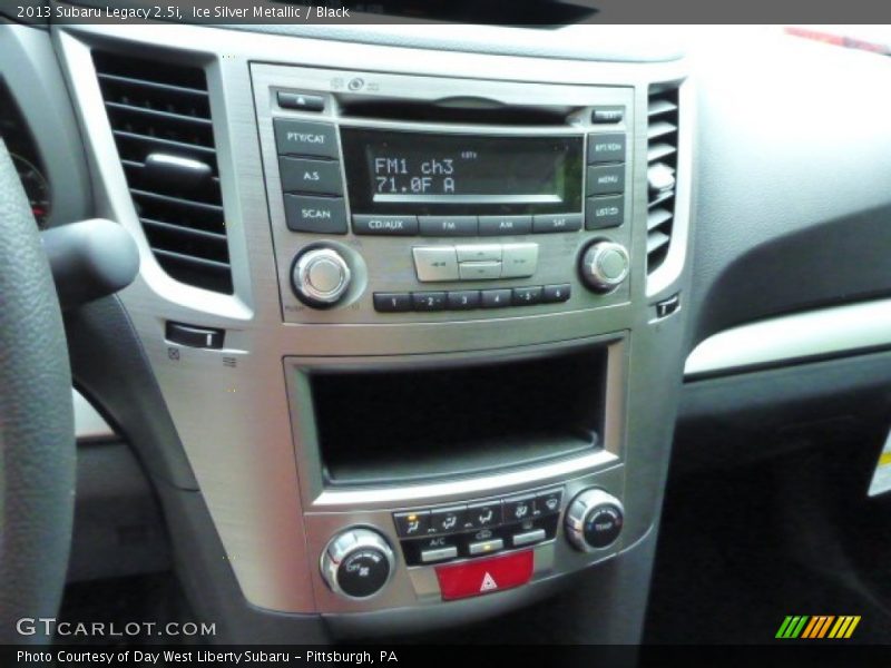 Ice Silver Metallic / Black 2013 Subaru Legacy 2.5i