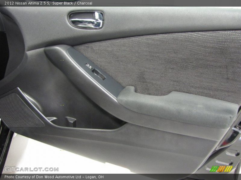 Super Black / Charcoal 2012 Nissan Altima 2.5 S